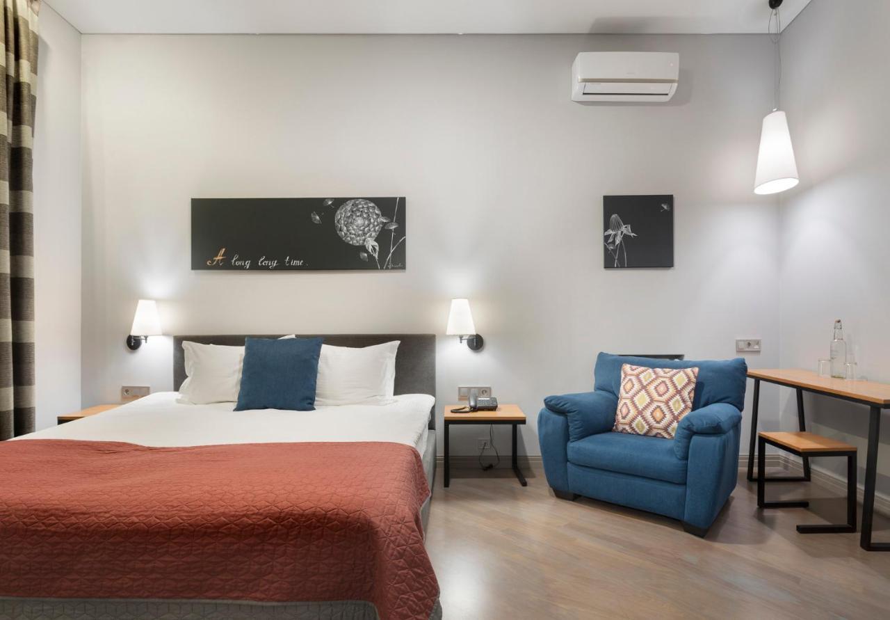 Villa Four Rooms คาร์คิฟ ภายนอก รูปภาพ